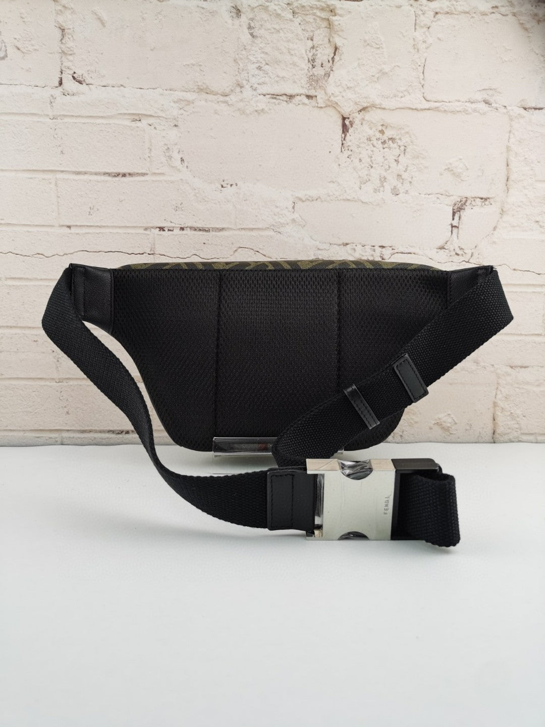 Fndi Belt Bag 18cm - Image 8