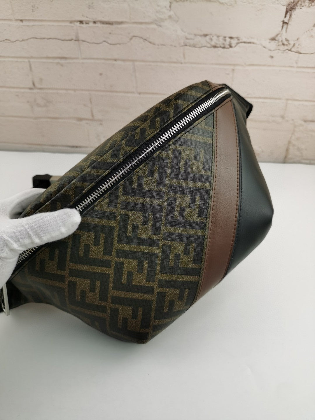 Fndi Belt Bag 18cm - Image 6