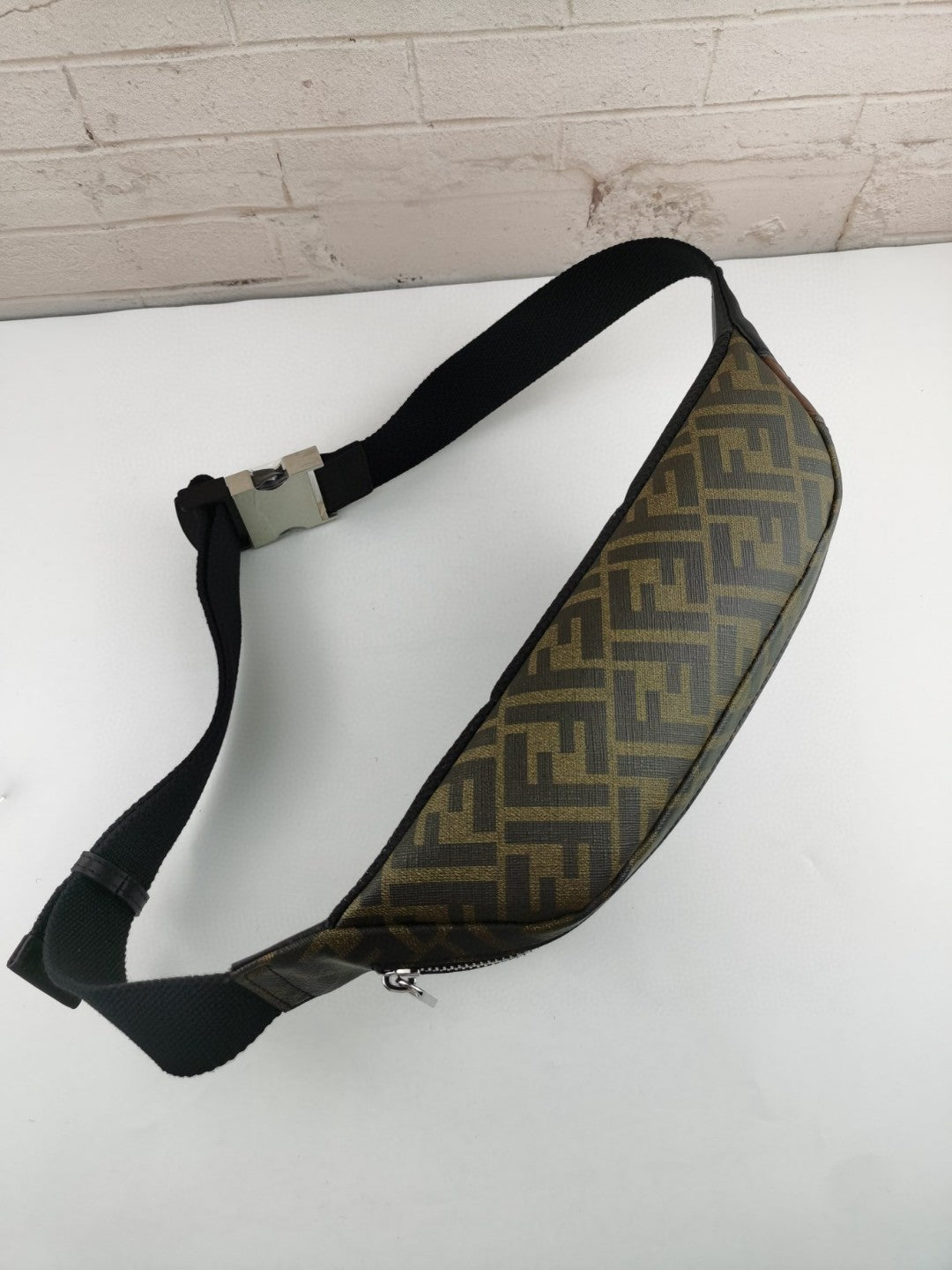 Fndi Belt Bag 18cm - Image 9