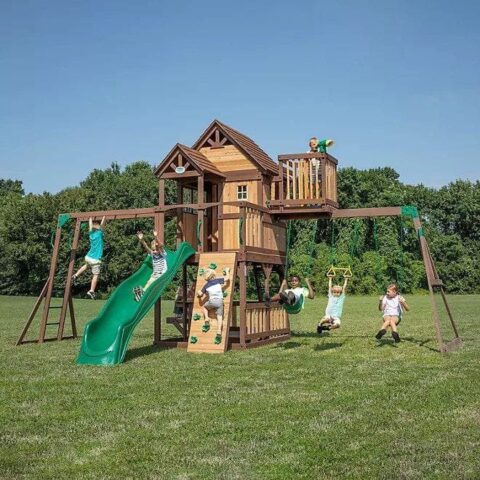 Beltenza Discovery Skyfort II Cedar Swing Set/